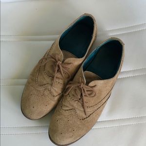 Cynthia Rowley  Oxfords 9.5 suede